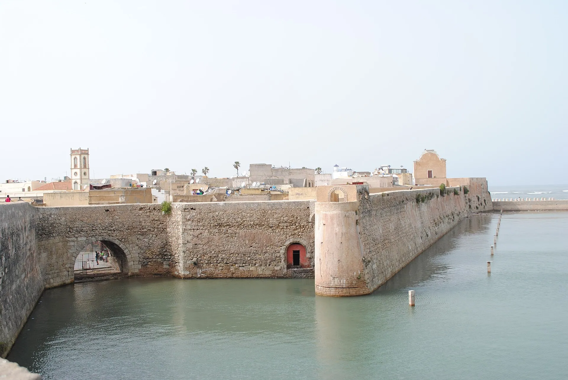 Remparts portugais et front atlantique d'El Jadida desservis par des transferts privés depuis Mohammed V
