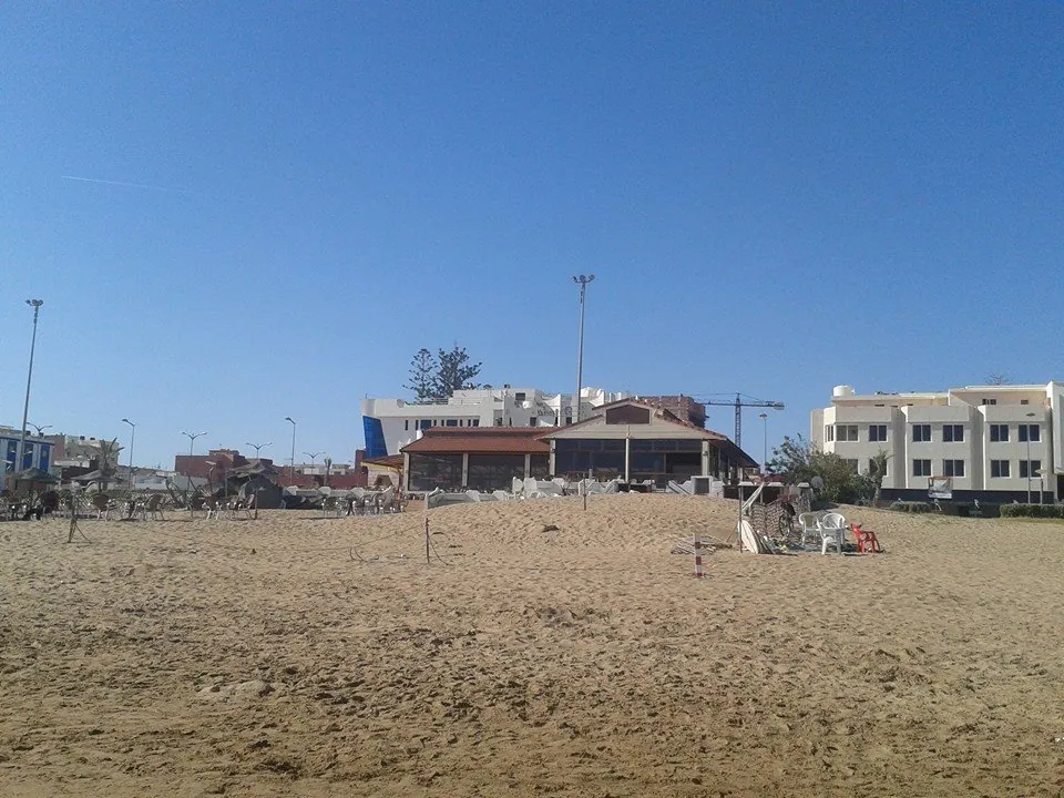 Plage méditerranéenne et station de Saïdia desservies par des transferts privés depuis Oujda et Nador