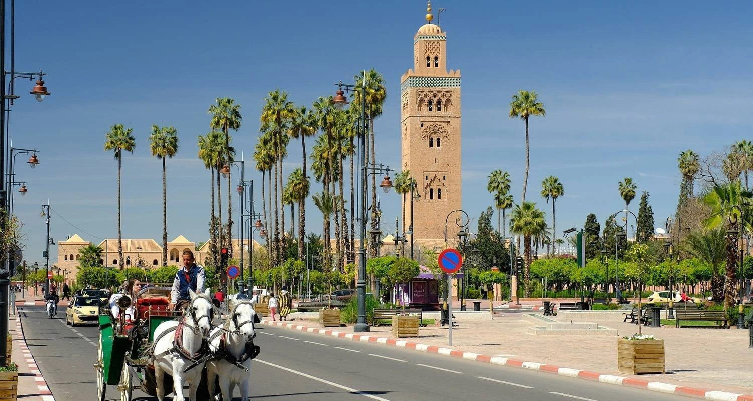 Véhicule de chauffeur privé pour circuits médina, Atlas et désert au départ de Marrakech